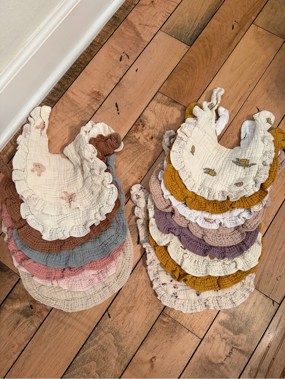 Bundle of 15 cotton snap 100% cotton bibs